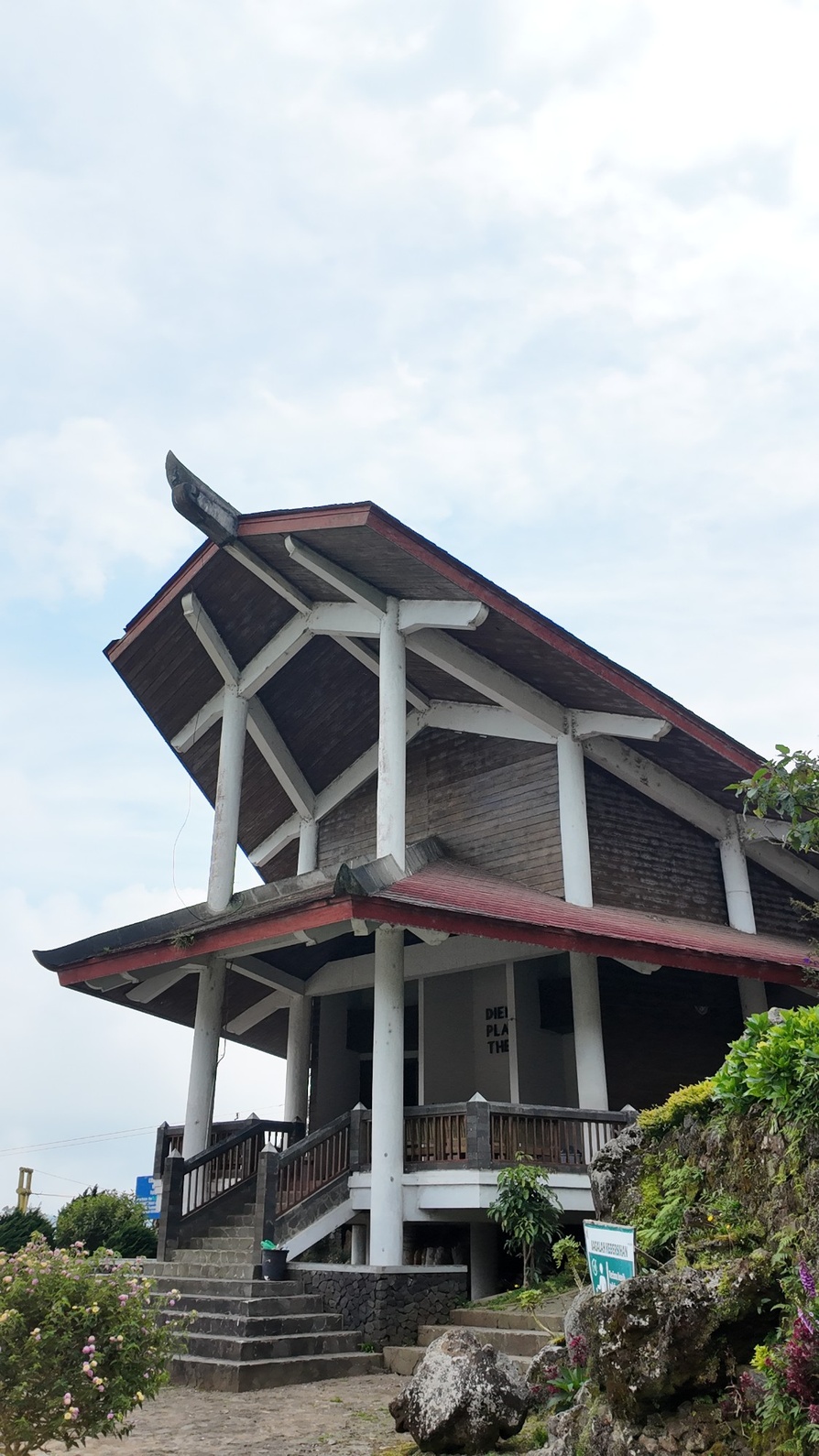Gallery Dieng platheu theater