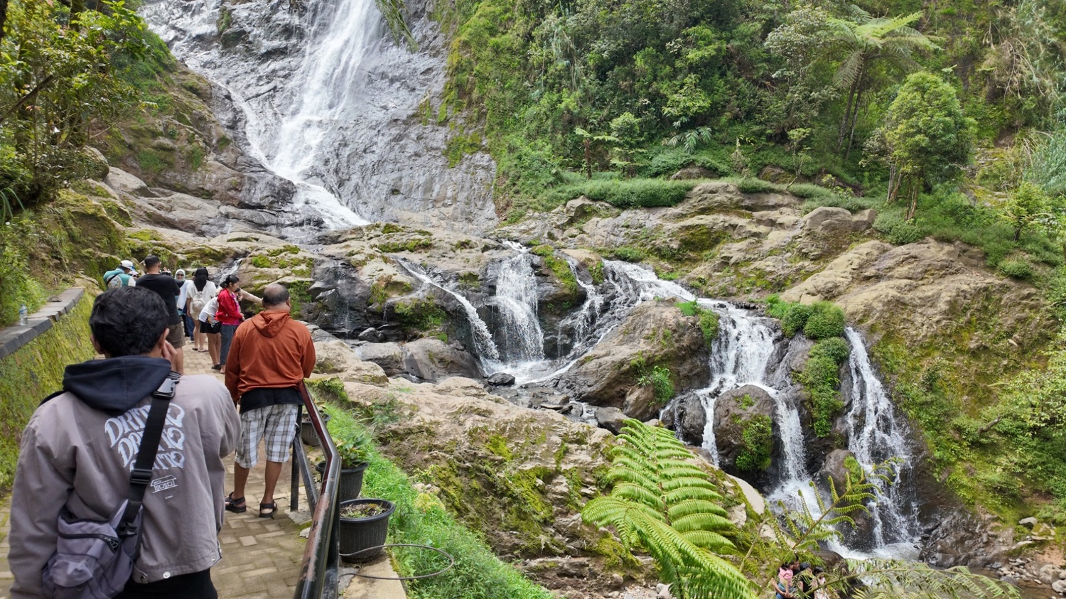 Gallery Air Terjun Sikarim