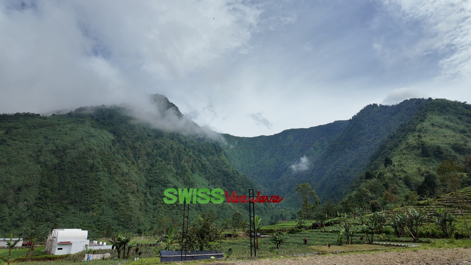 Gallery Swiss Van Java